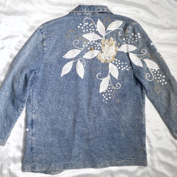 Unique VTG 80s Painted Bejeweled Blue Denim Jacket M L Lace Tuesdays Gift - Picture 15 of 15
